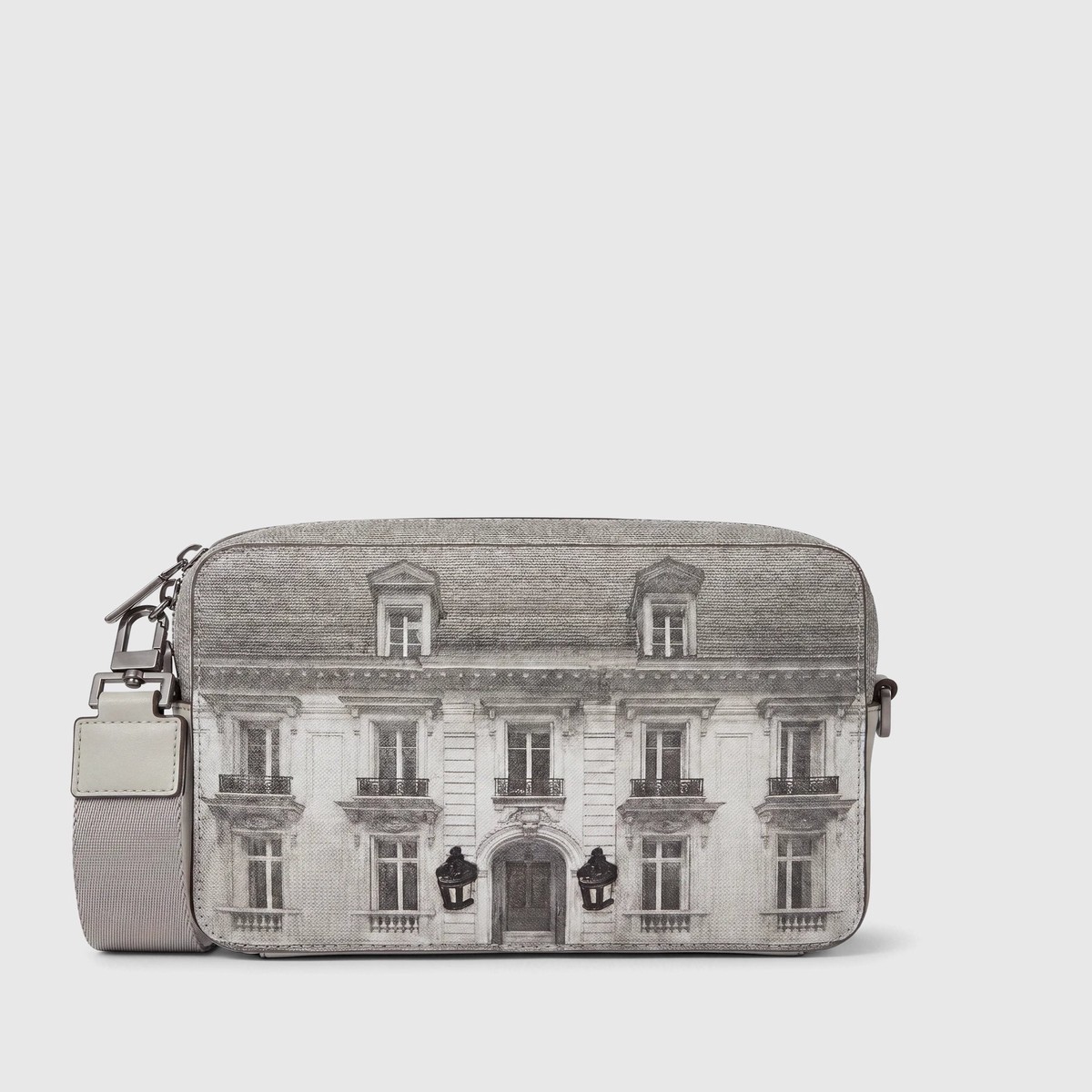 Exclusive Maison de Karl camera bag