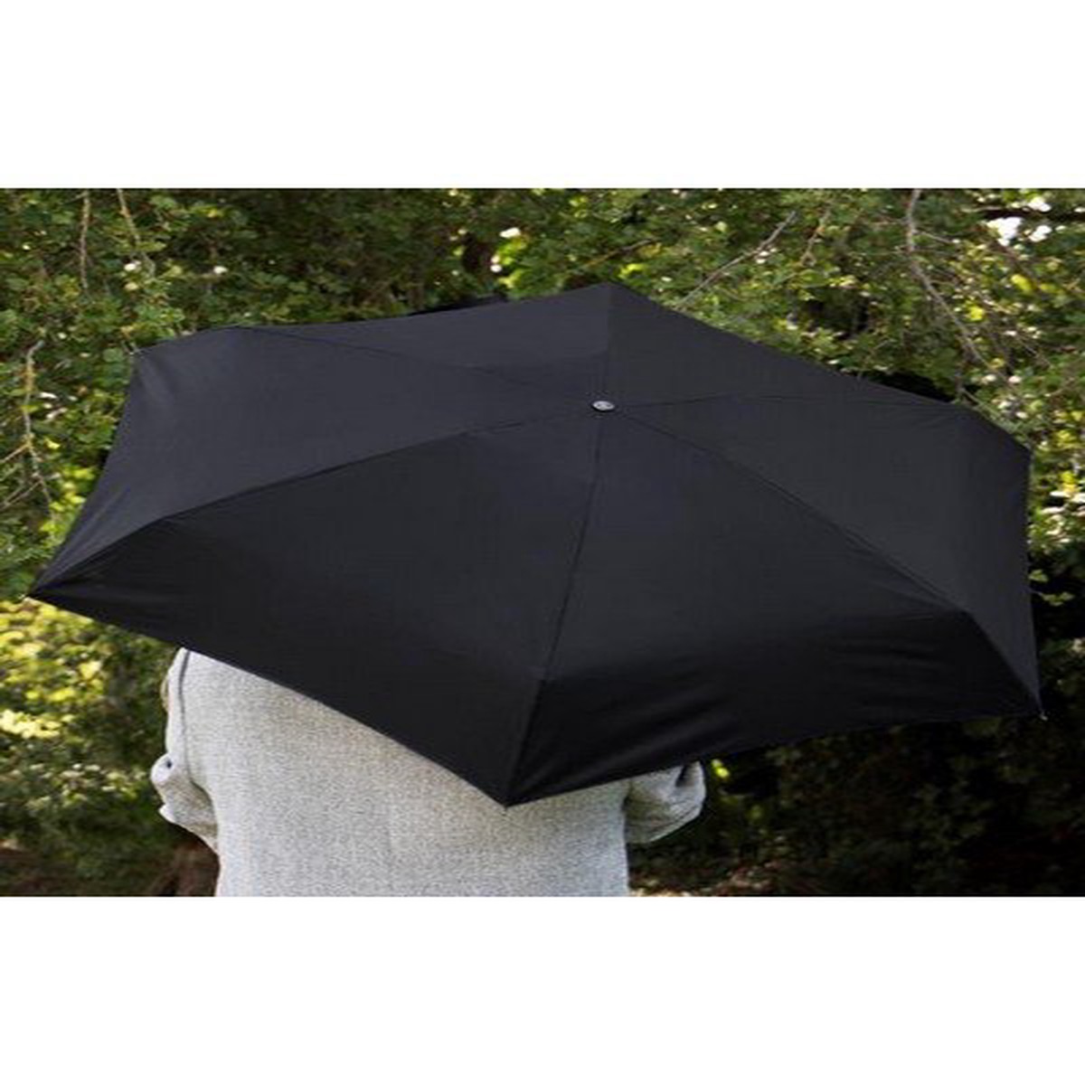 Totes X-TRA STRONG Mini Plain Black Umbrella (5 Section)